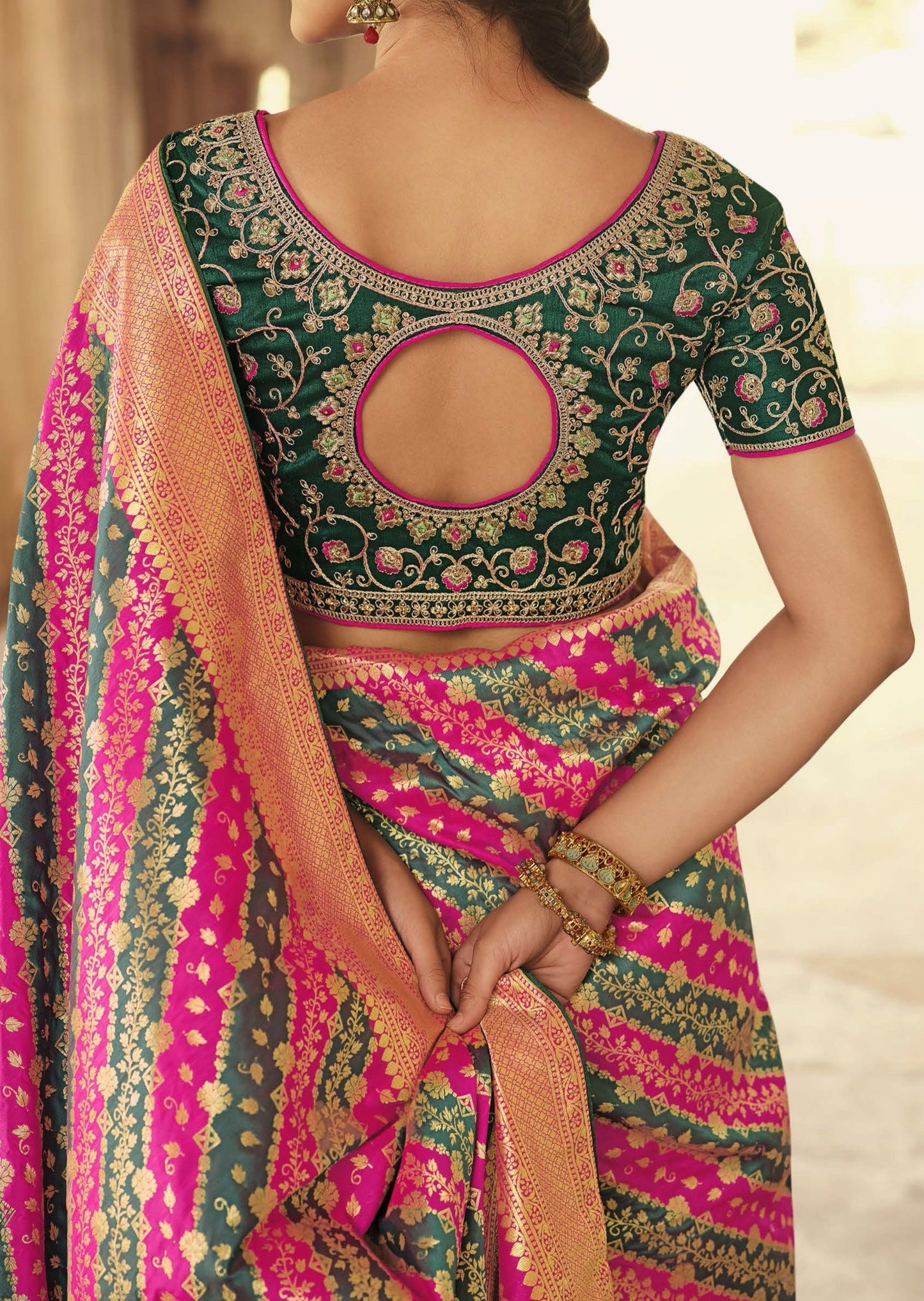 Pure Banarasi Silk Dark Green and Pink Handloom Saree