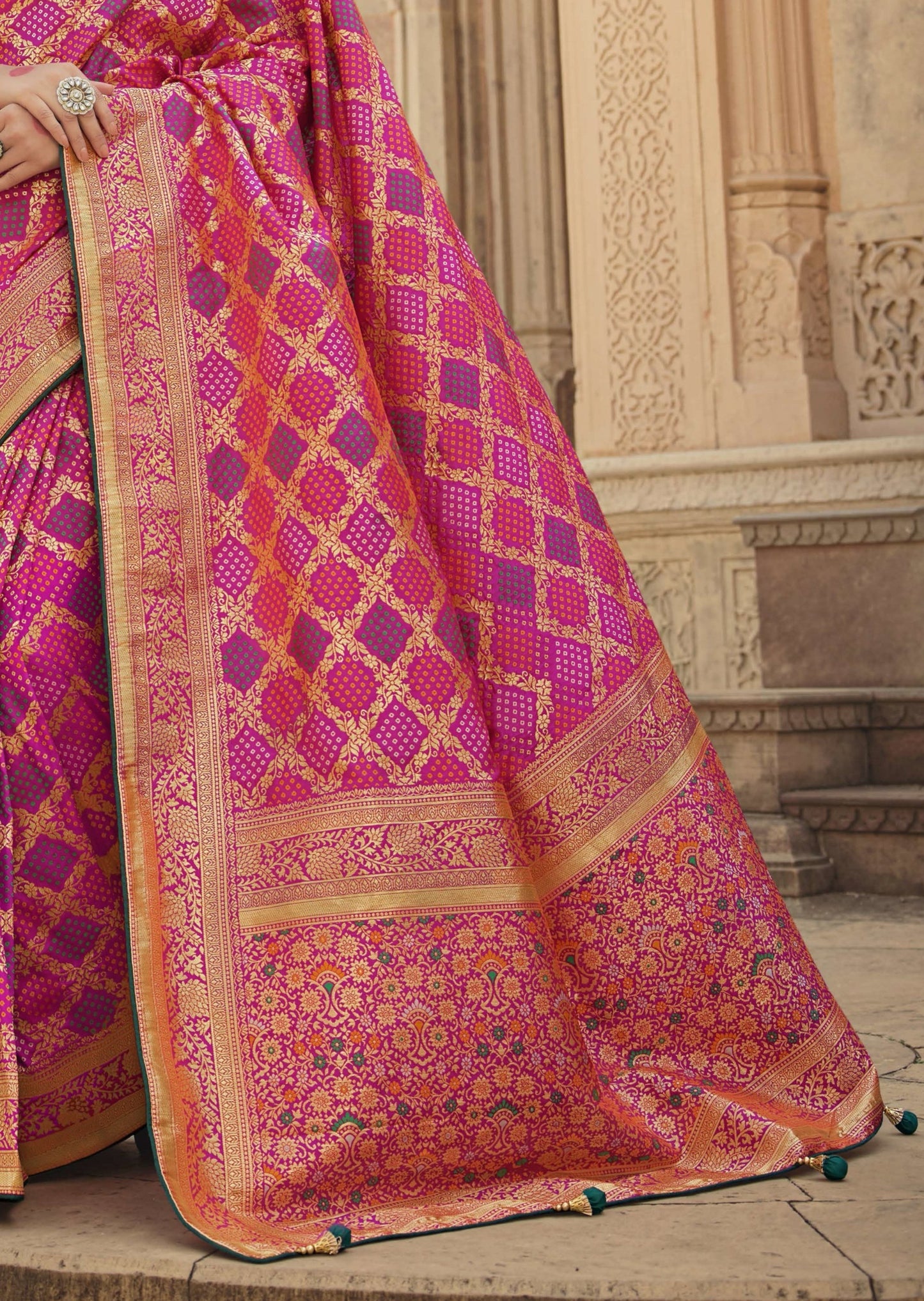 Pure Banarasi Silk Magenta Pink Handloom Saree (with Hand Work)