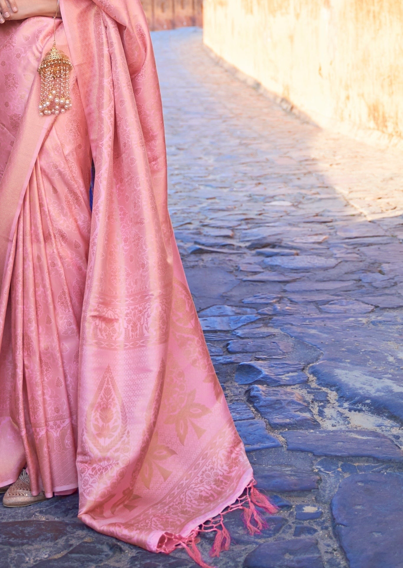 Pure Handloom Silk Rose Pink Kanjivaram Saree