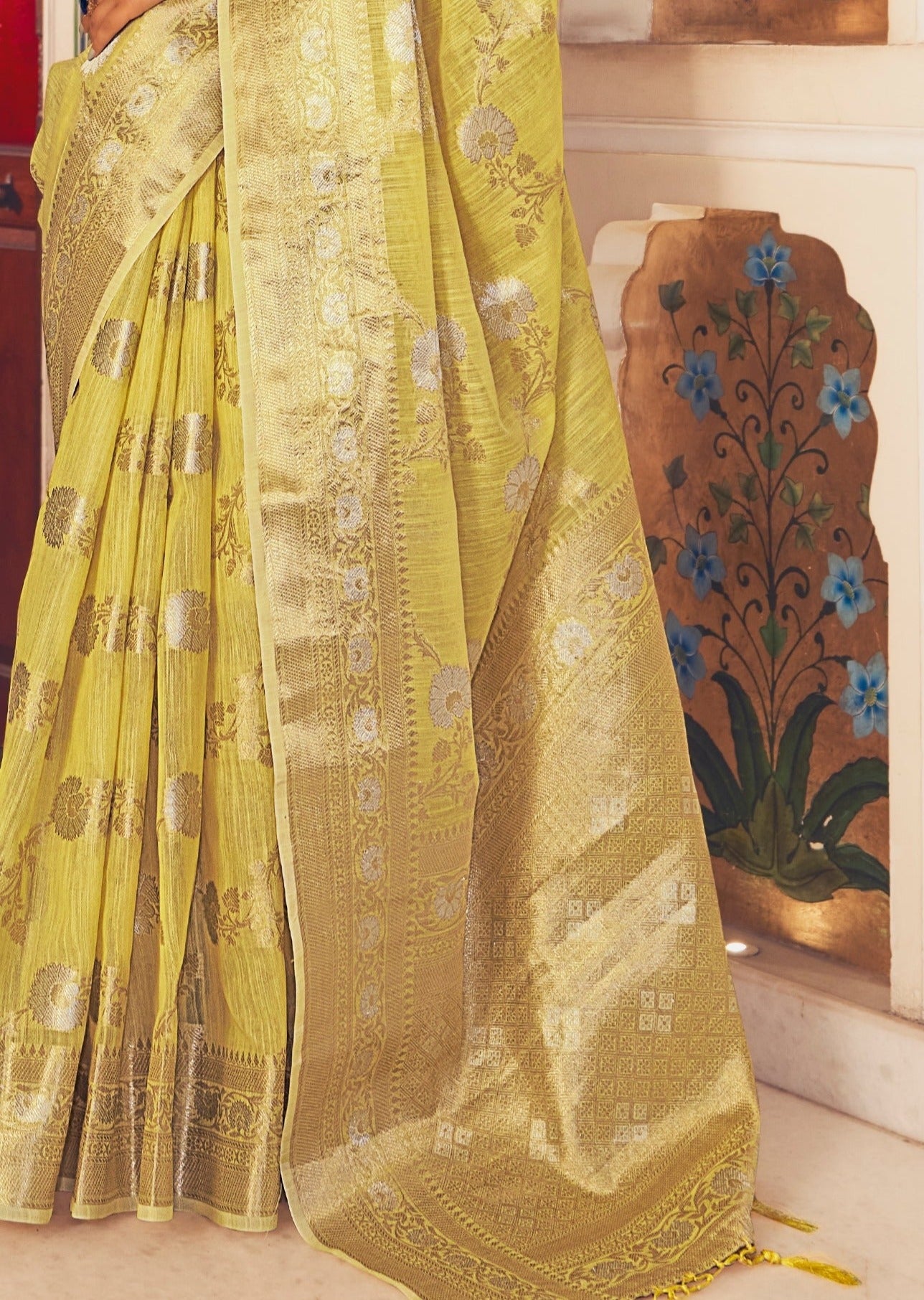 Pure Linen Bright Yellow Handloom Saree