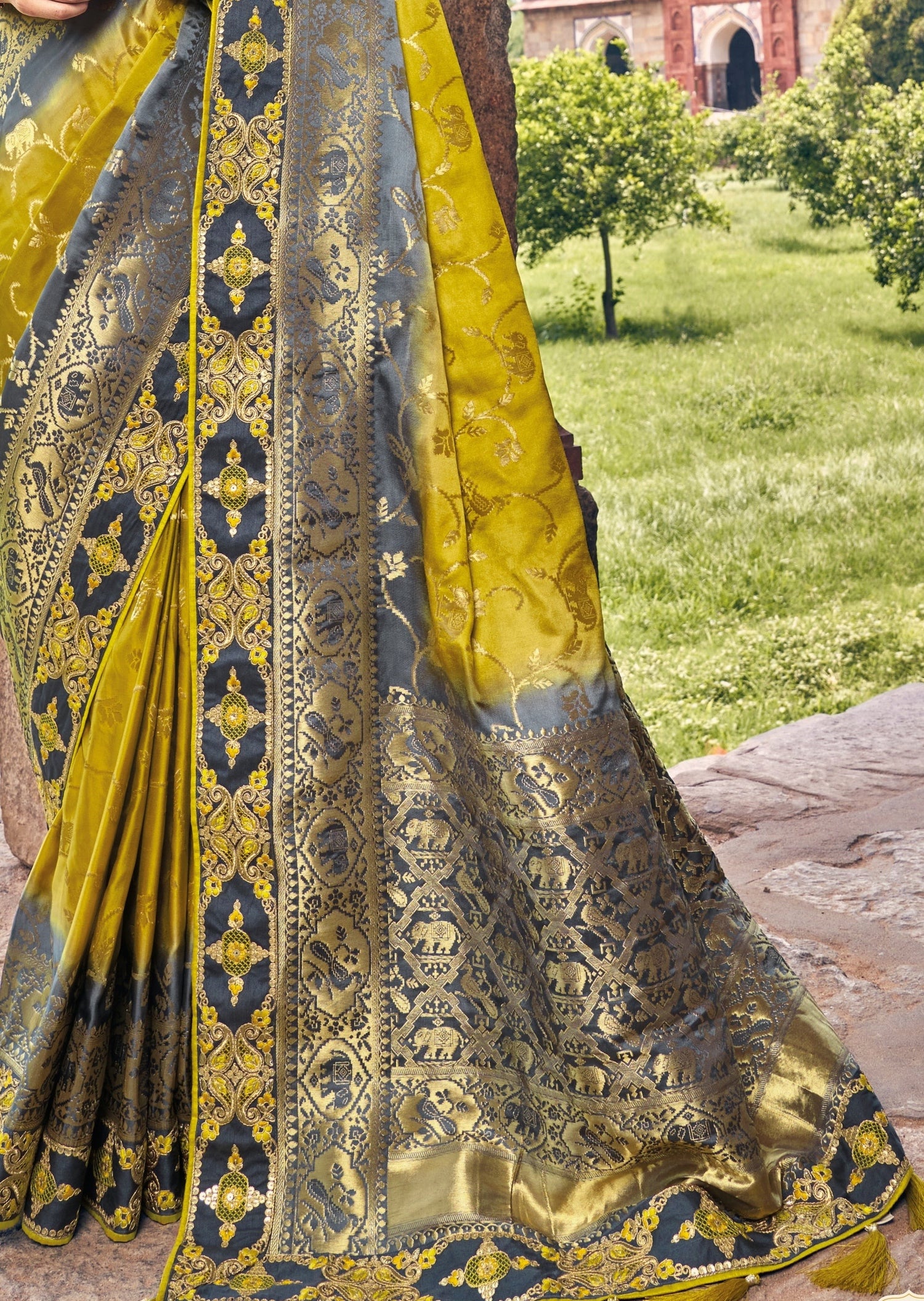 Sari Handwork Handwork Banarasi Silk Yellow Zari Saree – Sunasa