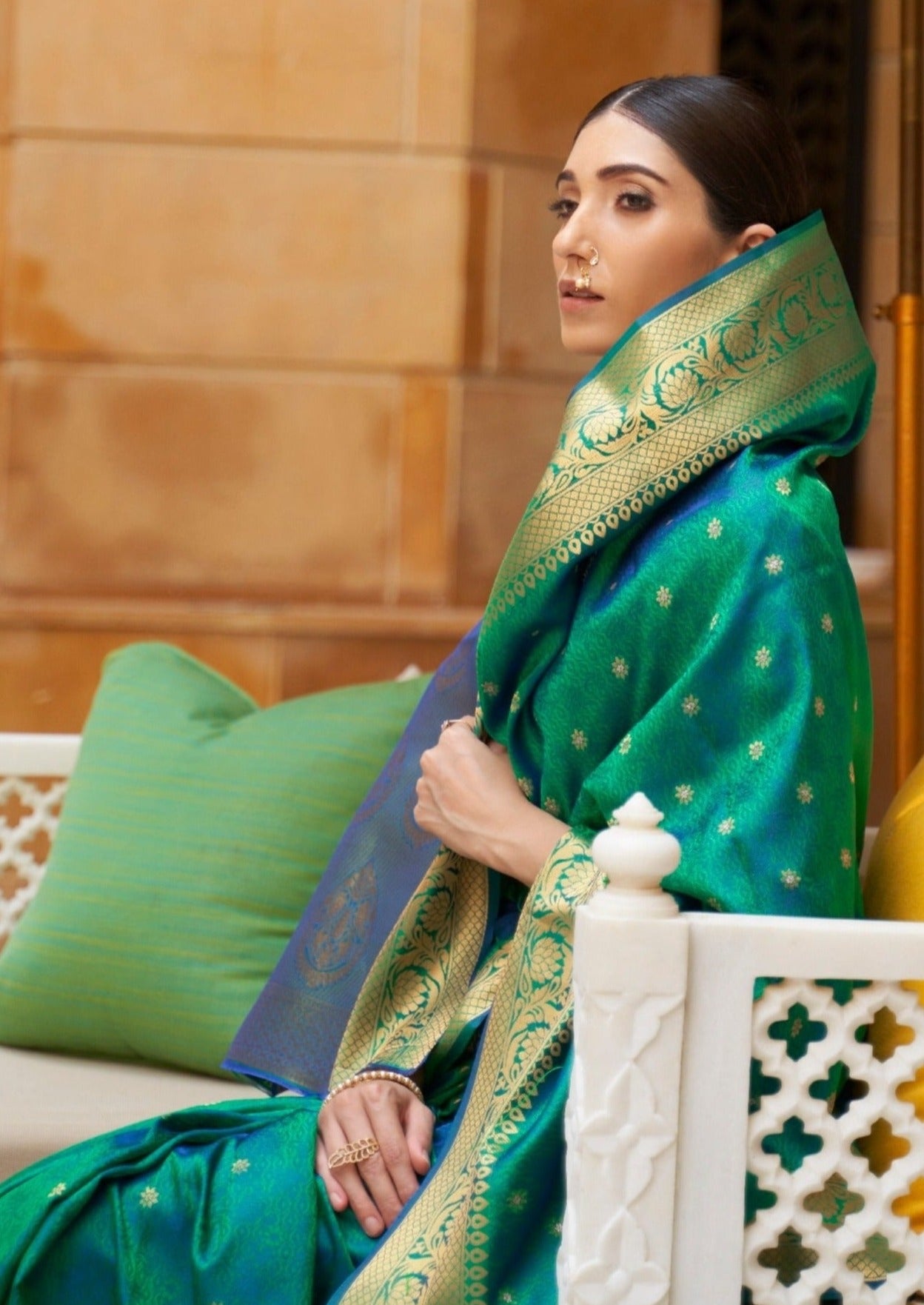 Pure Kanjivaram Silk Green Handloom Saree with Zari Border