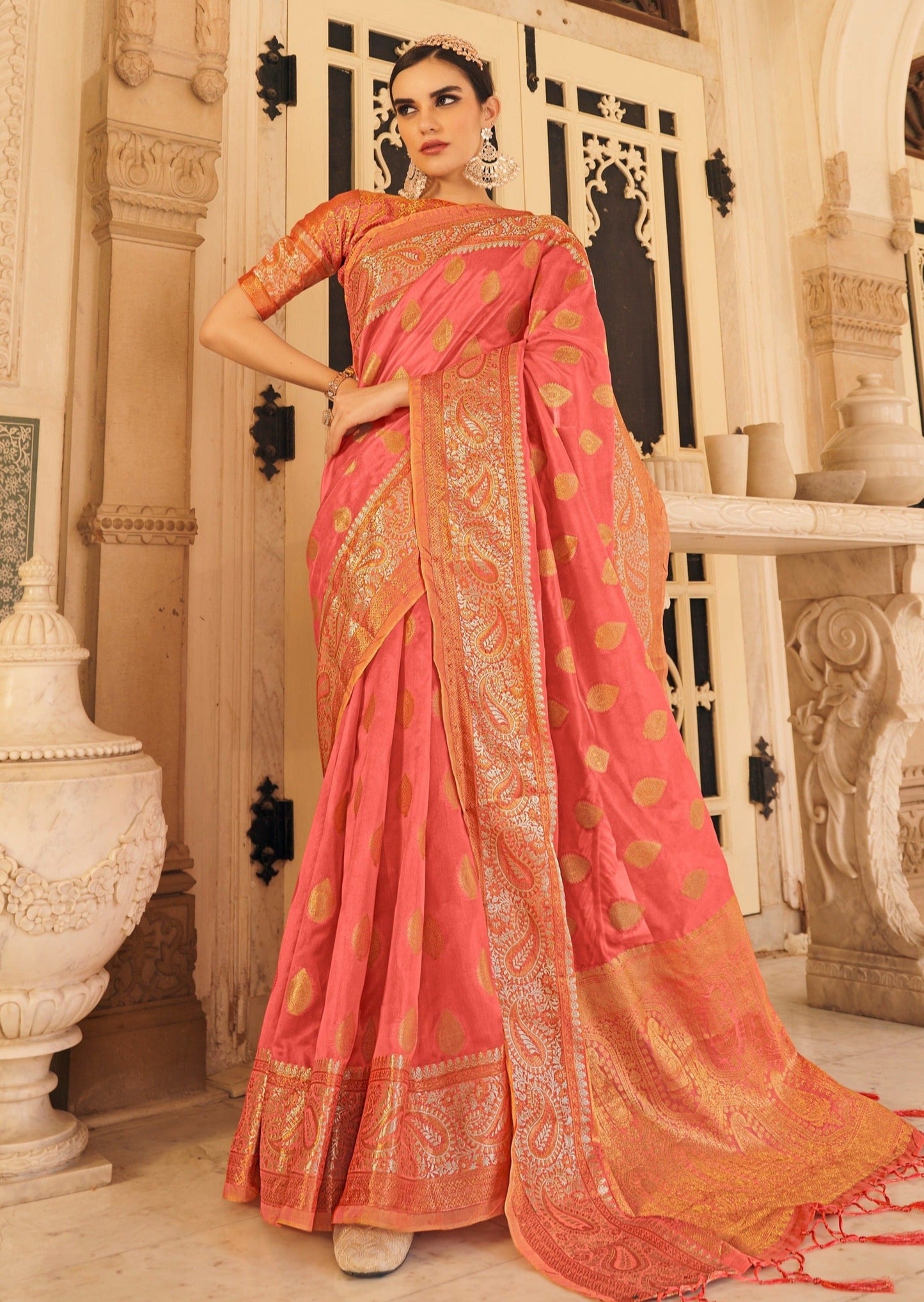 Banarasi organza saree online designs with zari work.