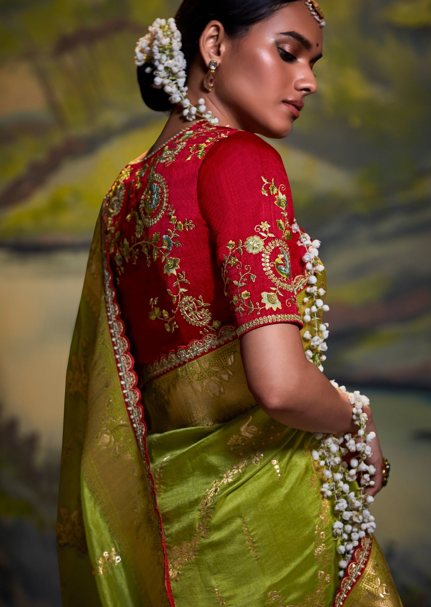 Shop Party Wear Handloom Banarasi Dola Silk Green Saree Online – Sunasa