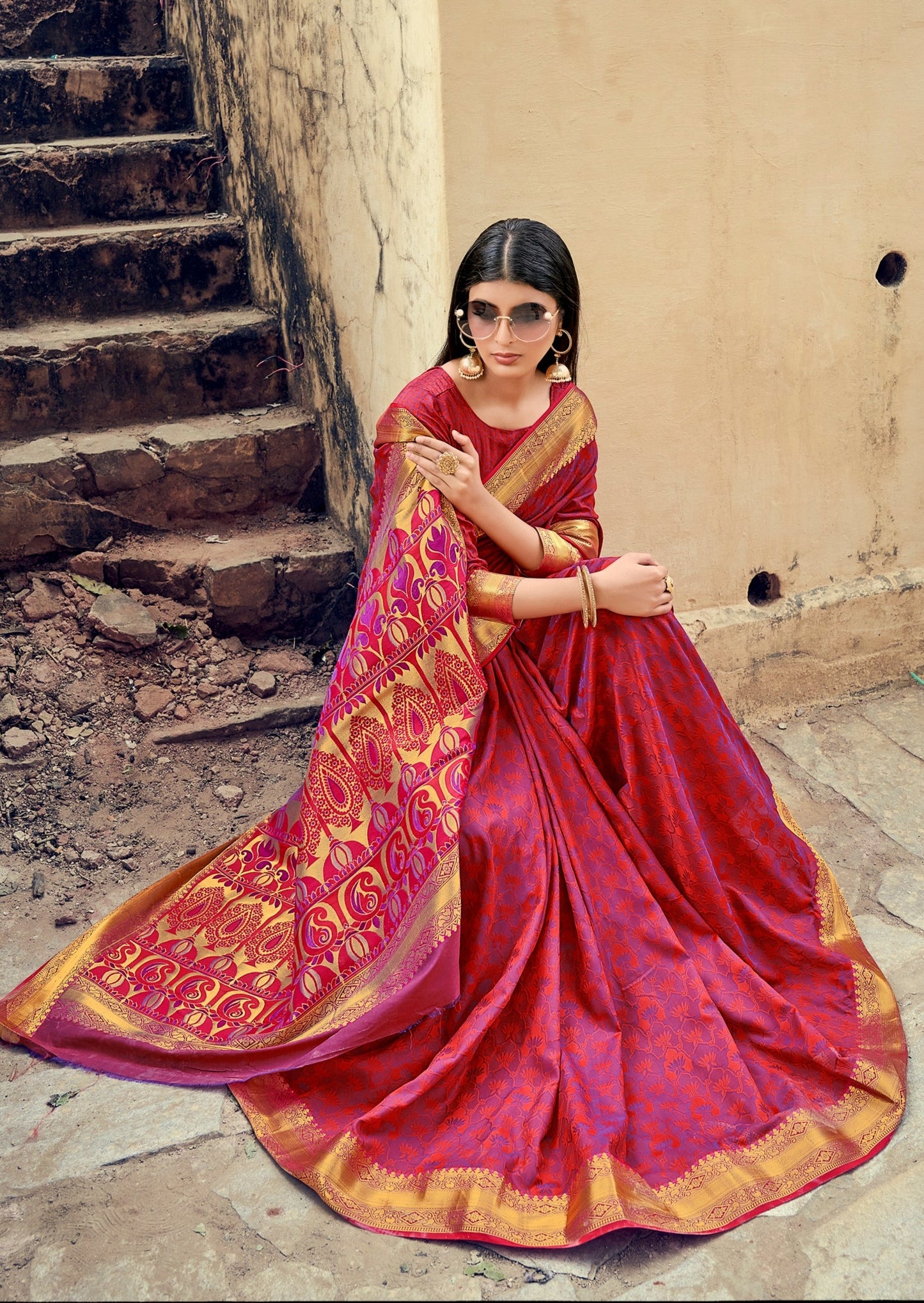 Red banarasi silk handloom saree online shopping with price india usa.