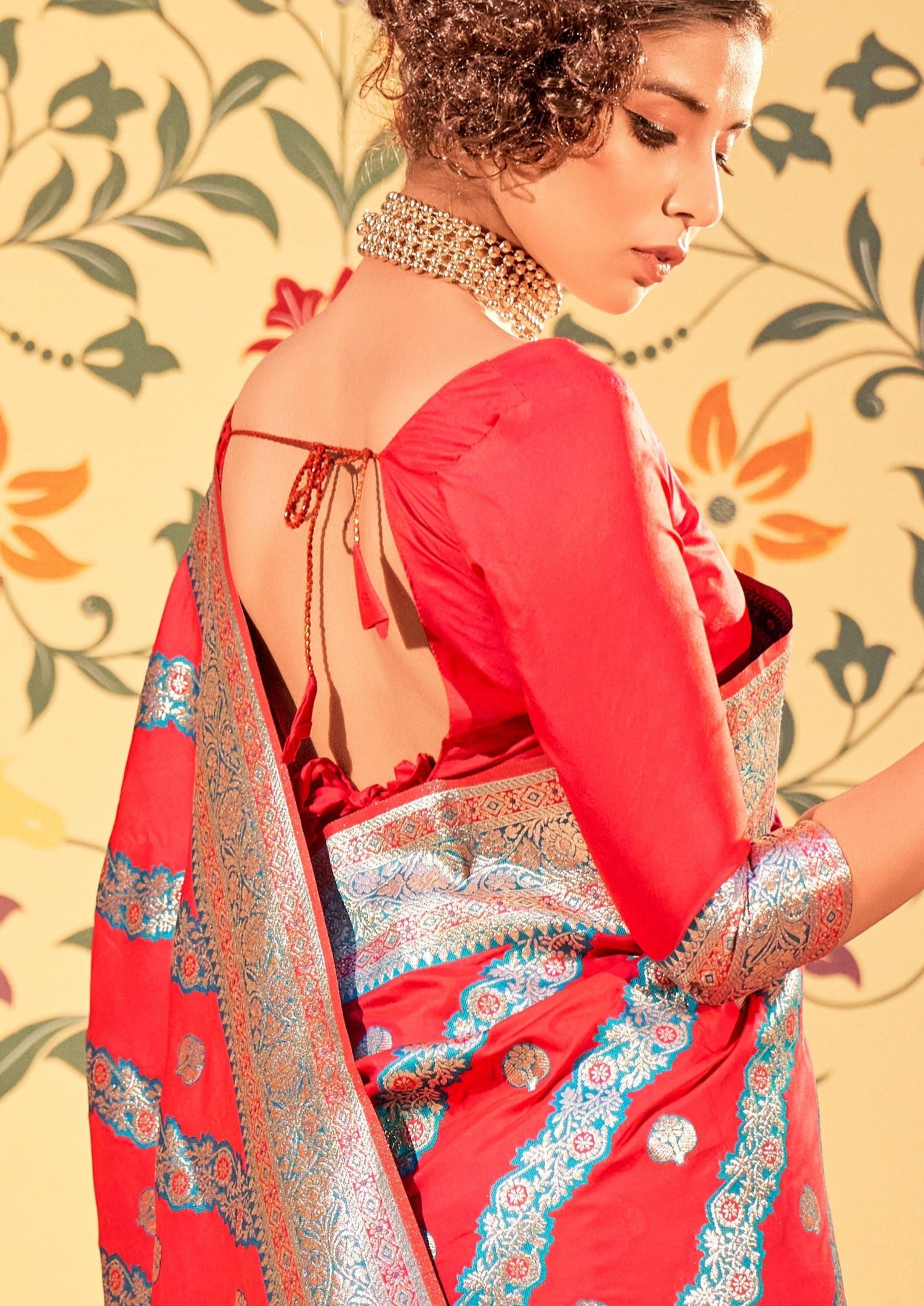 Red banarasi silk bridal saree online india usa for wedding.