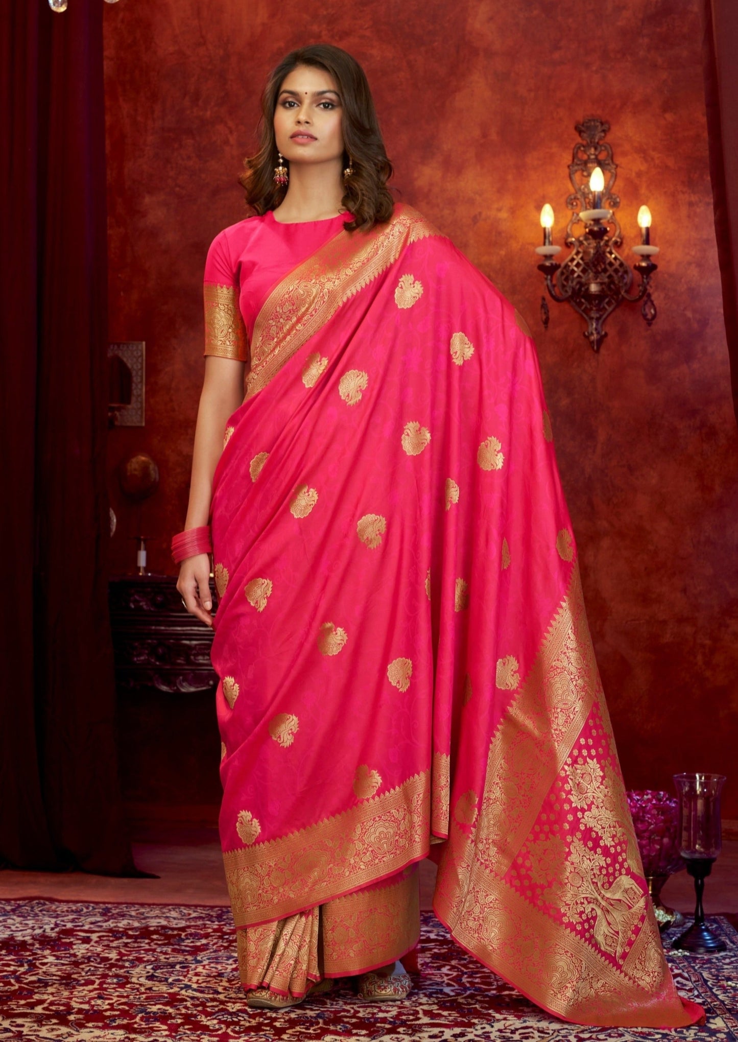 Pure Silk Weaving Handloom Banarasi Saree online.