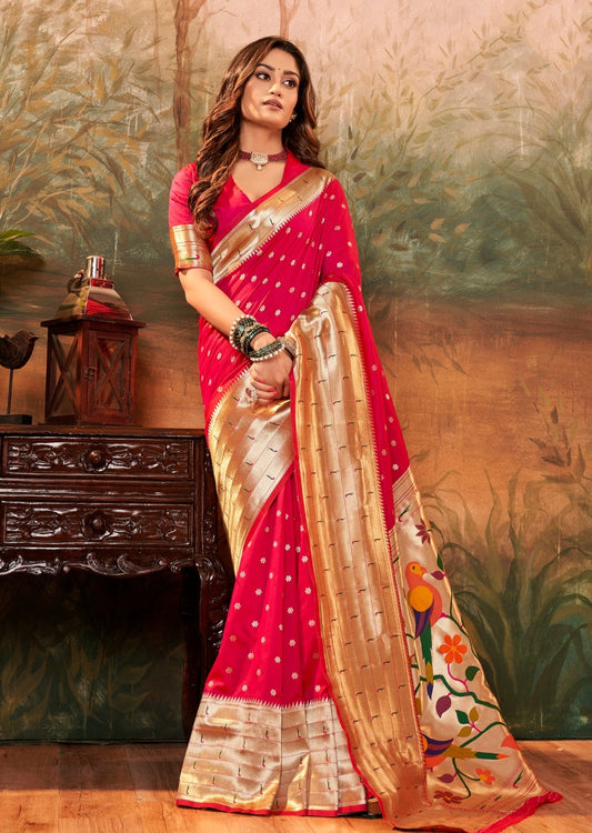 Maharashtrian bride in red Paithani saree