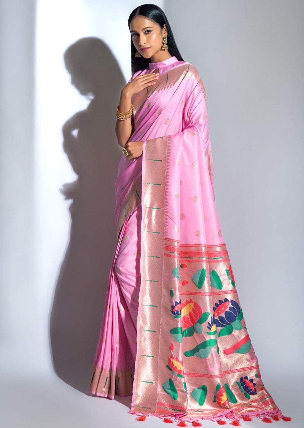 Paithani silk baby pink handloom saree online.