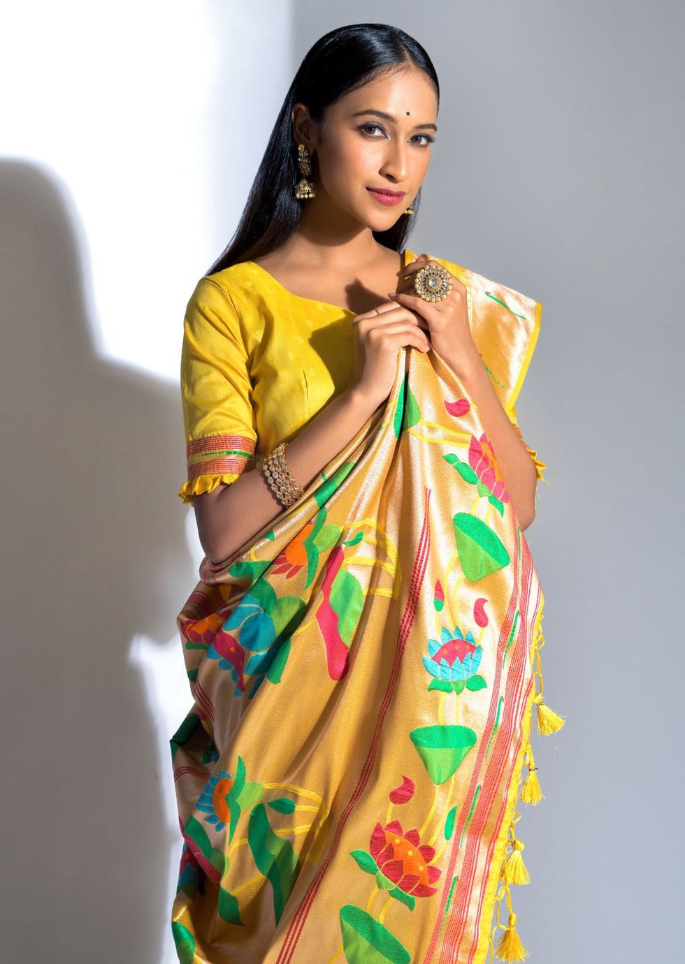 Pure paithani silk sunshine yellow handloom silk bridal saree online shopping price.