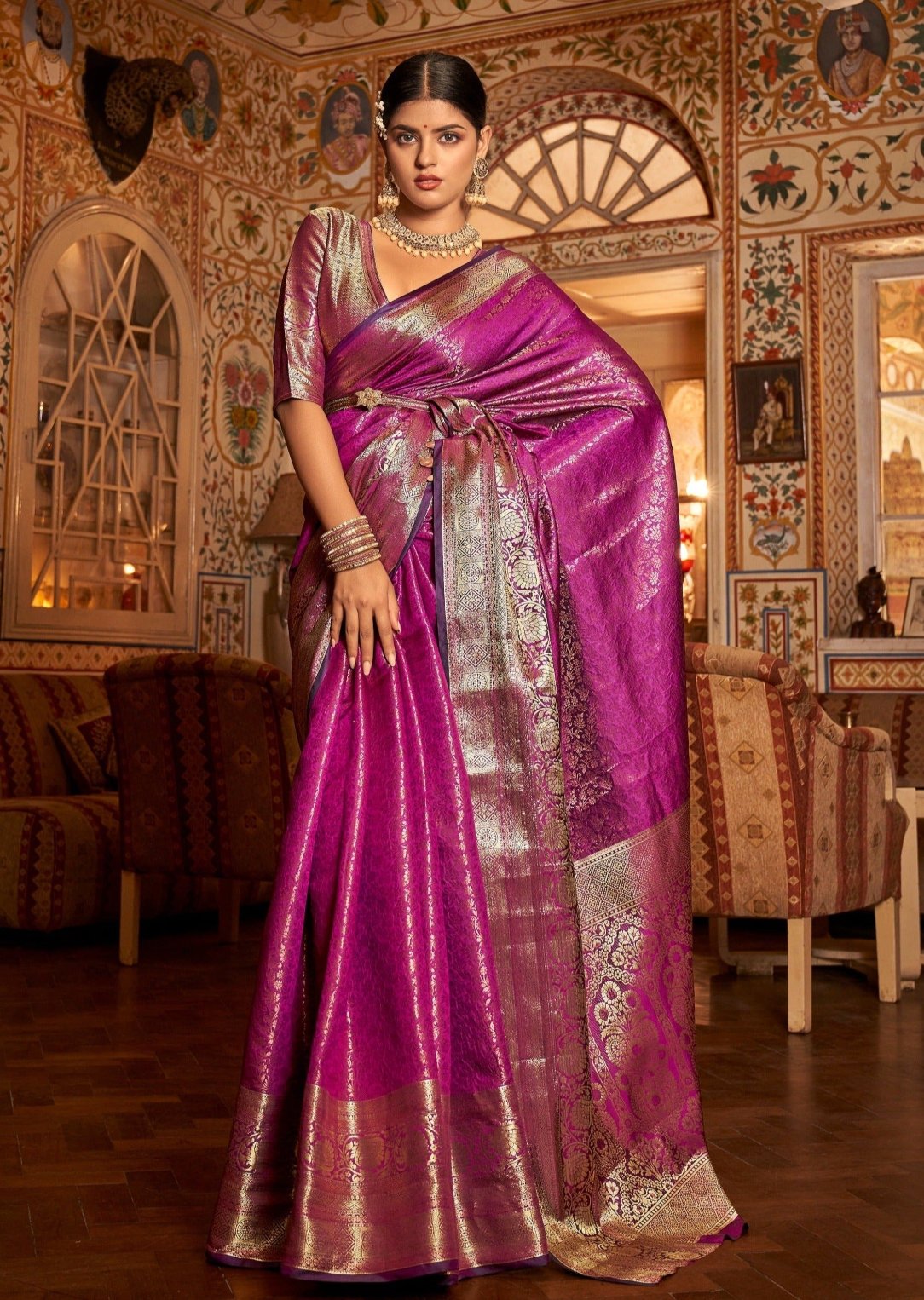 Kanjivaram pure silk saree online in rani pink colour perfect for wedding.