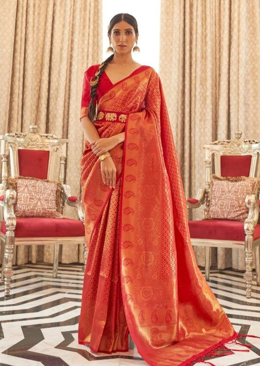 Red Kanchipuram silk handloom saree online usa shopping for Indian wedding function.