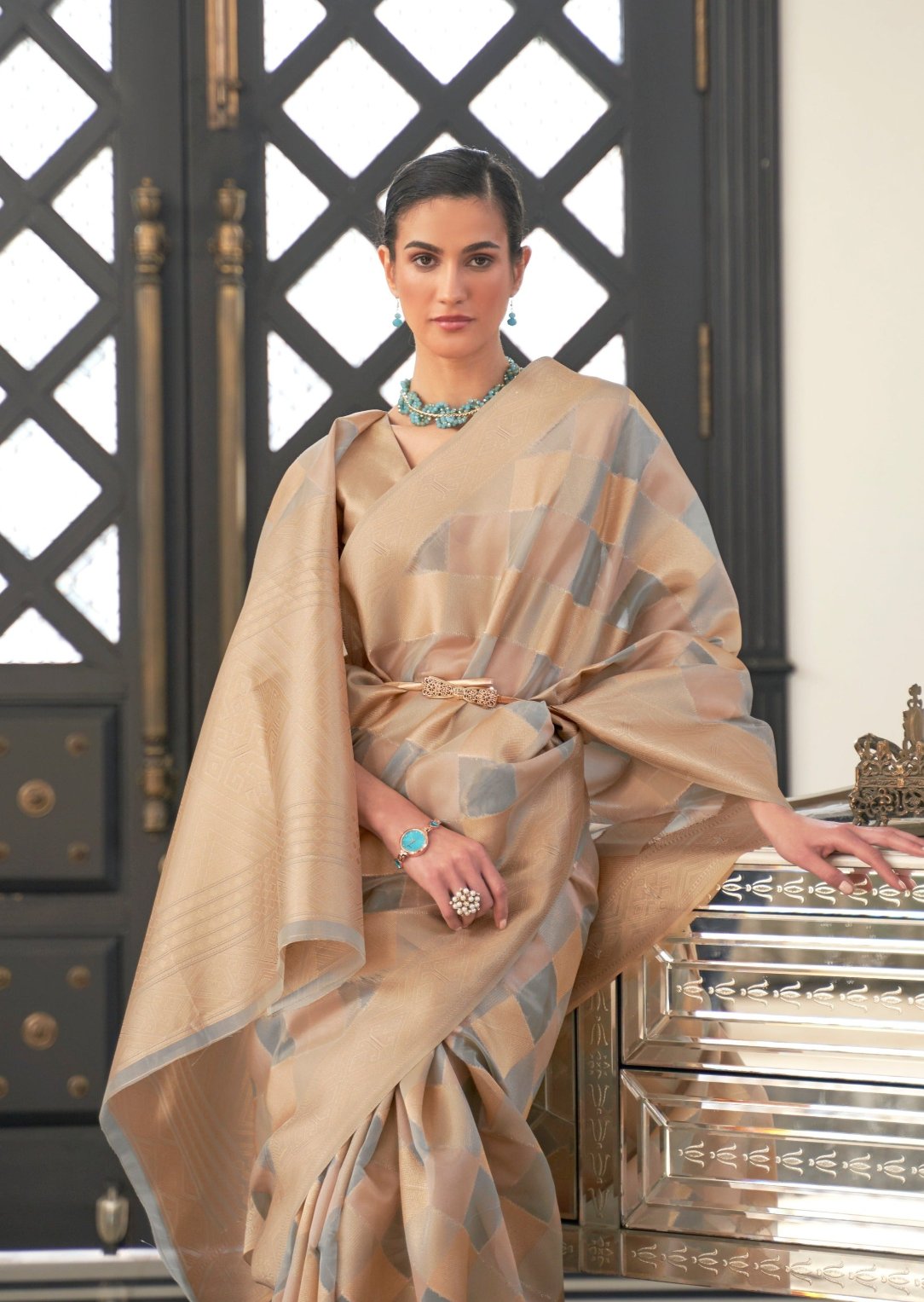 Soft handloom organza saree online in grey colour with banarasi zari weaving border work.